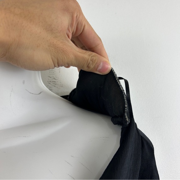 Zara Ruched V-Neck Bodysuit - Picture 8 of 12